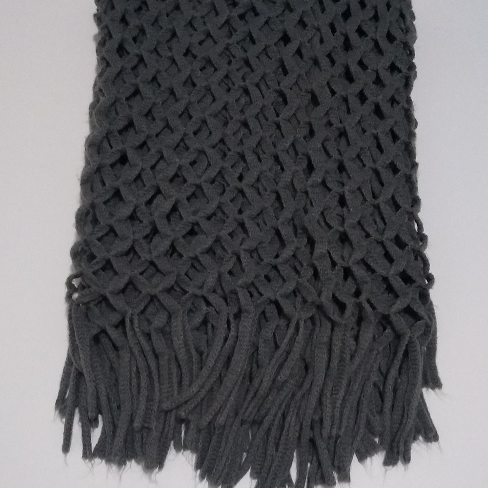 Gray Chunky Knit Infinity Scarf